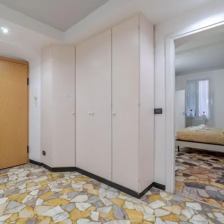 Appartamento Porto Antico Functional & Roomy Flat *
